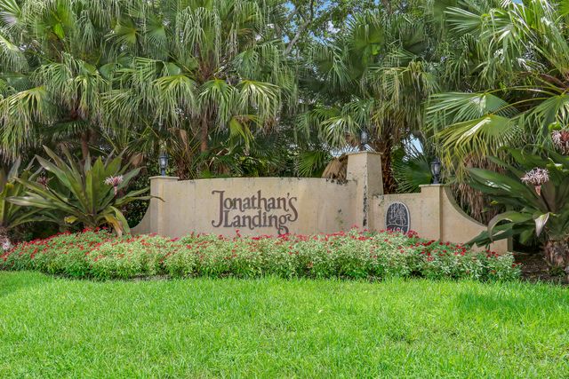 $594,900 | 17110 Waterbend Drive, Unit 221 | Jonathan's Landing