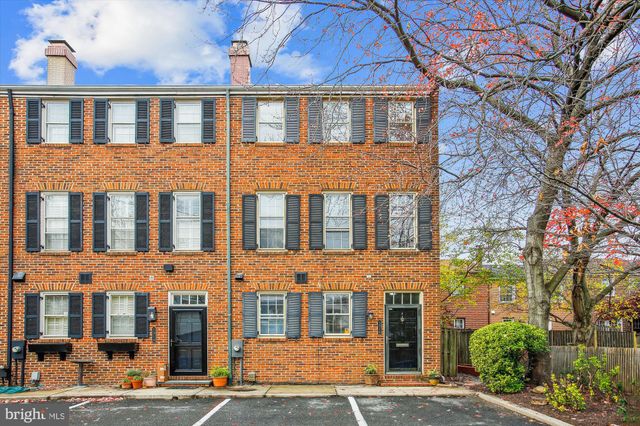 $979,000 | 1316 Seaport Lane | Old Town