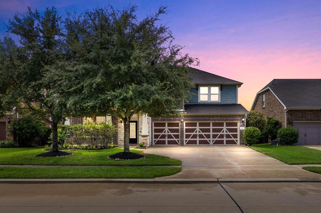 Welcome home to 3306 Belmont River Ln located in the sought after community of Silver Ranch and zoned to exemplary schools in Katy ISD.