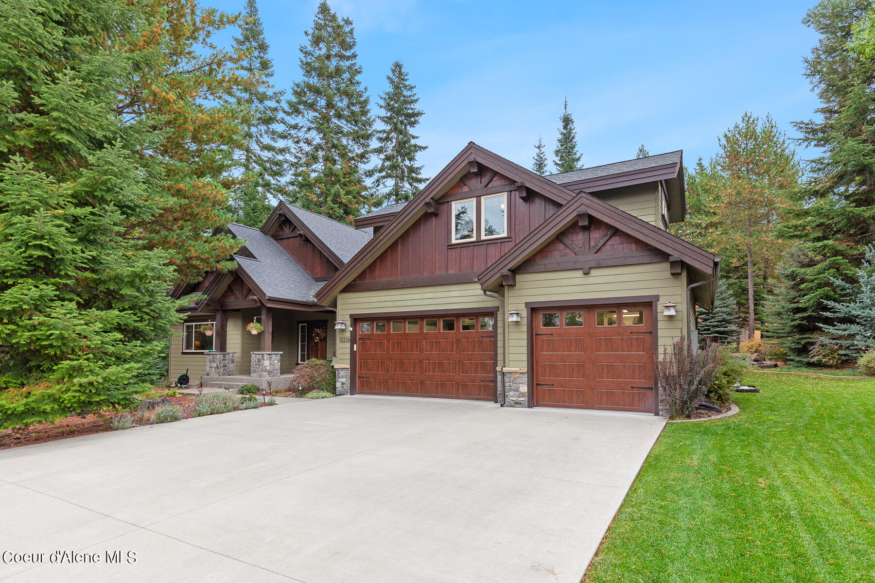 12226NPebbleCreekDr-1