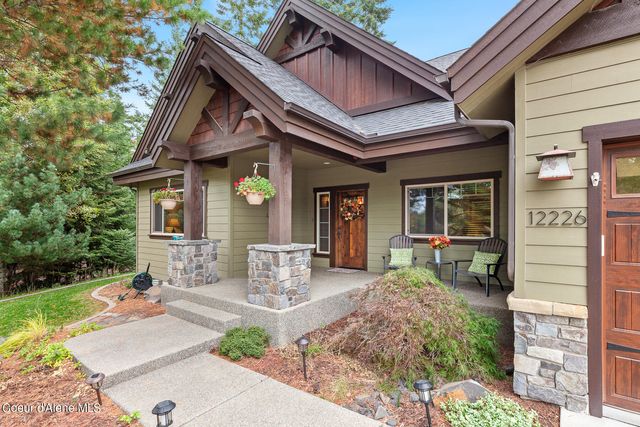 $1,400,000 | 12226 North Pebble Creek Drive