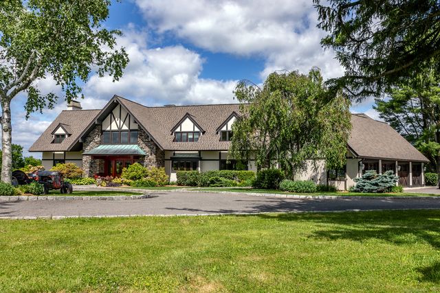 $2,250,000 | 225 Old Sherman Hill Road | Woodbury