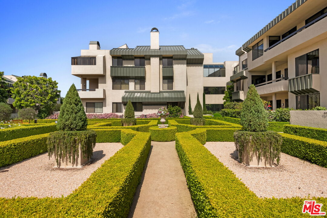 a view of a house with a swimming pool