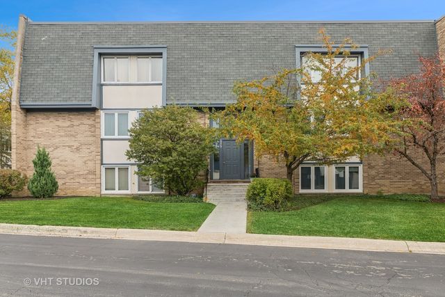 $329,900 | 1979 Ammer Ridge Court, Unit 102 | Glenview