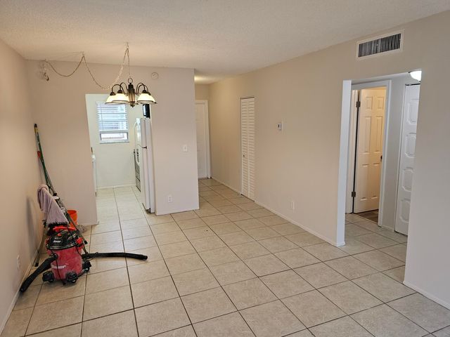 $1,800 | 500 Southwest 2nd Avenue, Unit 2100 | Southeast Boca Raton