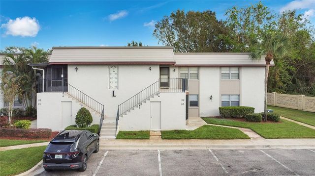 $1,600 | 97 Windtree Lane, Unit 104 | Windtree Gardens Condominiums