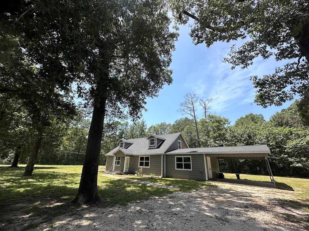 This home is freshly renovated inside and out!