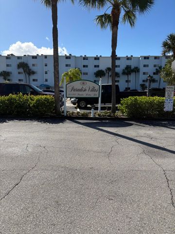 $209,500 | 108 Paradise Harbour Boulevard, Unit 204 | North Palm Beach