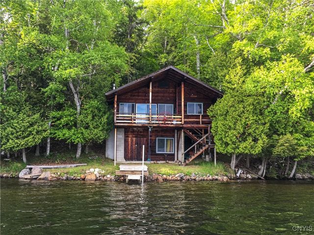 $699,000 | 247A Maple Lodge Road | Indian Lake