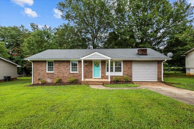 $225,000 | 202 Springwood Drive | East Gaffney