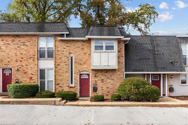 $1,495 | 1131 Town And Four Pkwy Drive, Unit 1131 | Creve Coeur