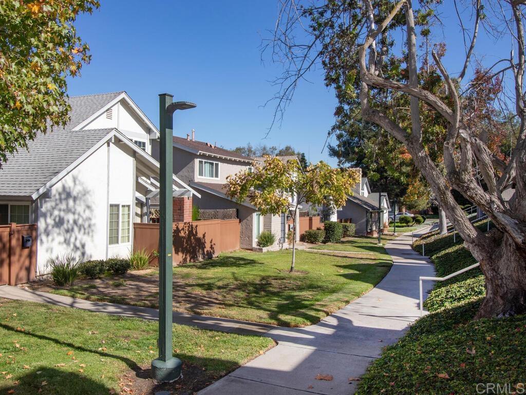 Front Walkway to Home