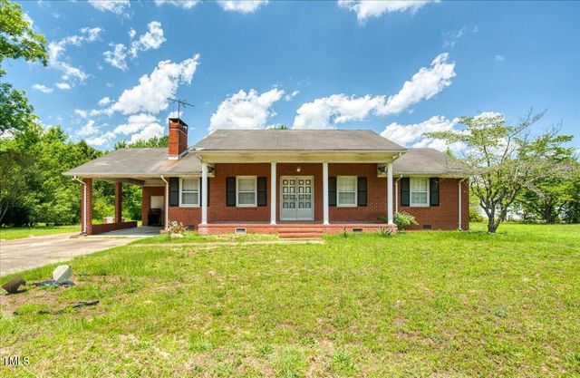 $250,000 | 3250 Boykin Bridge Road | South Clinton Township - Sampson County