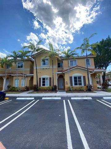 $3,500 | 8330 Northwest 107th Place, Unit 621 | Islands of Doral