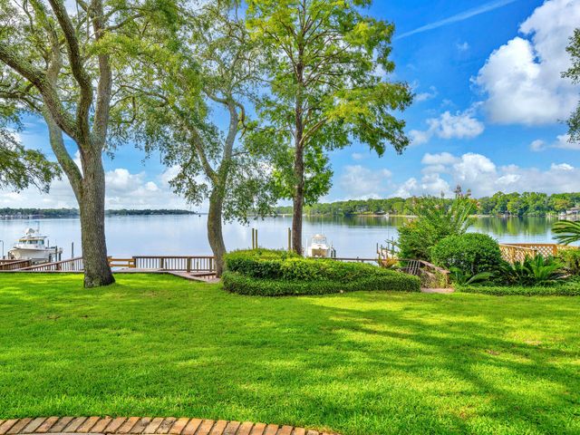 $680,000 | 704 Regatta Drive, Unit 704 | Niceville