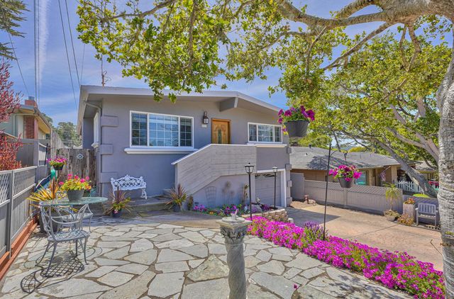 $1,350,000 | 1213 Shafter Avenue | Del Monte Park