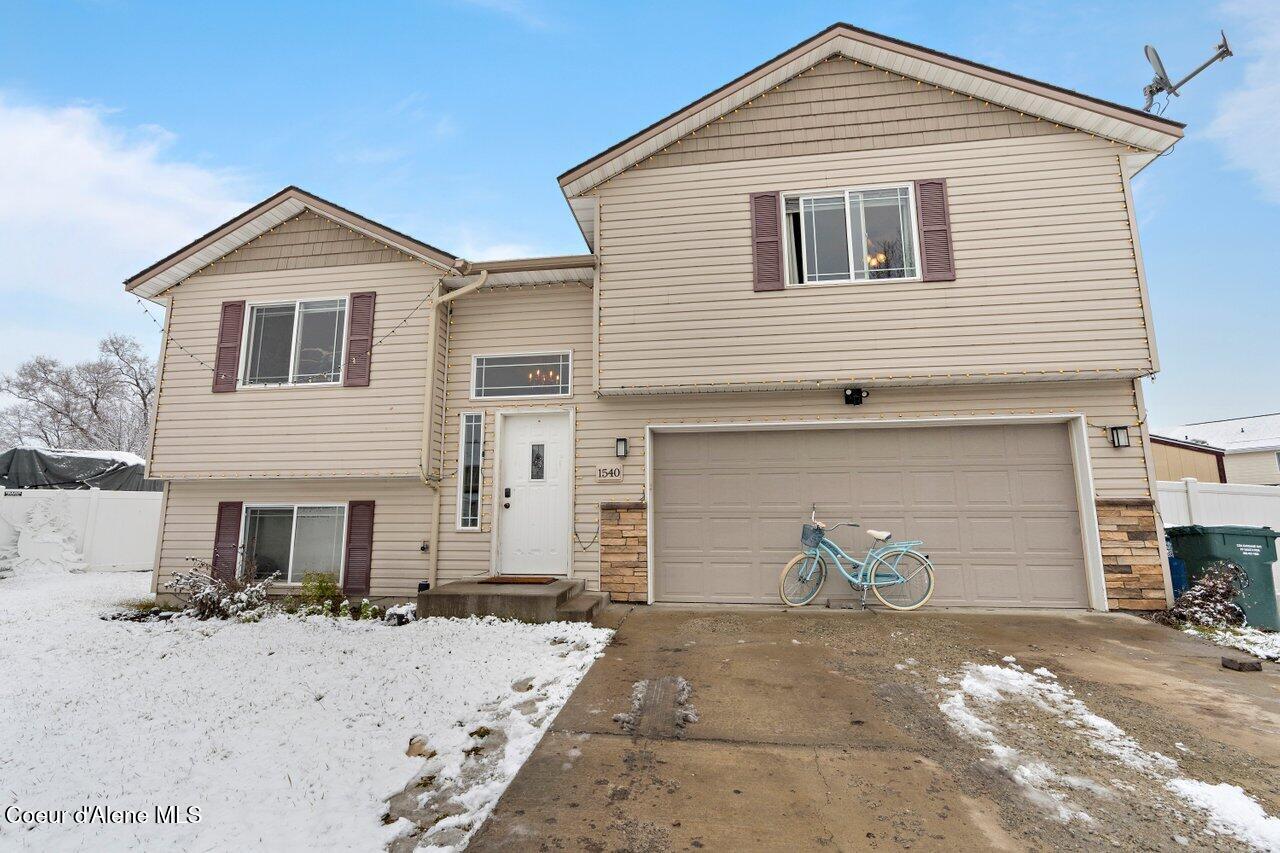 001-1540NJupiterCt-PostFalls-ID-83854-SM