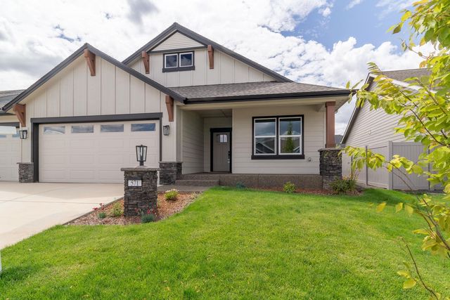 $569,900 | 571 West Basalt Ridge Drive | Latah-Hangman