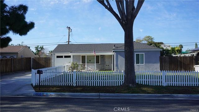 $1,193,000 | 1933 Federal Avenue | Southwest Costa Mesa