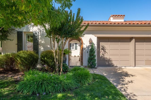 $2,399,000 | 127 Las Brisas Drive | Pasadera