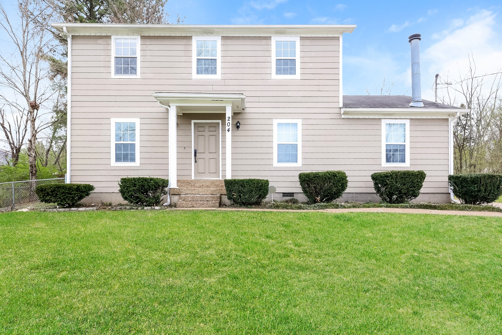 This 3 BR, 1.5 Bath home is only minutes to Percy Priest Lake! It features a large Living Room and Den with fireplace, the Kitchen has granite counter tops, Stainless Steel appliances and pantry. The primary bedroom is large with 3 closets.