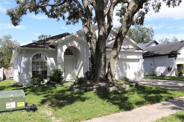 $2,395 | 211 Easton Circle | Oviedo