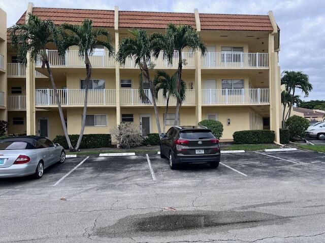 $1,700 | 6700 Royal Palm Boulevard, Unit D108 | Margate