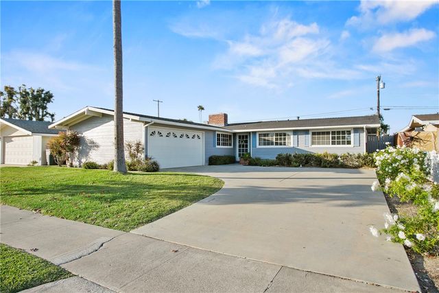 $1,249,000 | 306 Princeton Drive | Central Costa Mesa