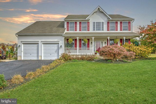 $629,900 | 2552 Brooke Road | Upper Hanover Township - Montgomery County