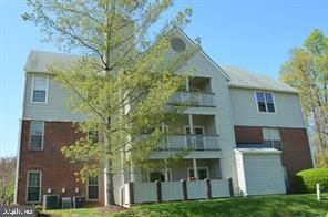 $2,300 | 12165 Penderview Terrace, Unit 1028 | Penderbrook Square Condominiums