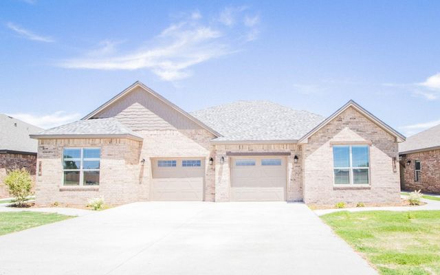 $395,000 | 1708 102nd Street | Lubbock