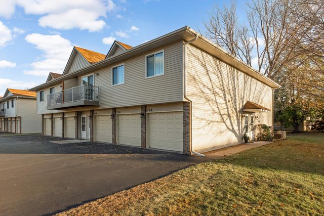 $215,000 | 726 Parkside Drive, Unit 726F | Vadnais Heights