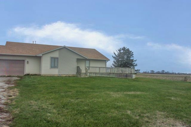 $170,000 | 2695 North 1000 East Road | Ashkum Township - Iroquois County