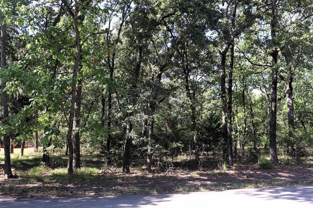 $89,500 | 89-ac Fox Point Road