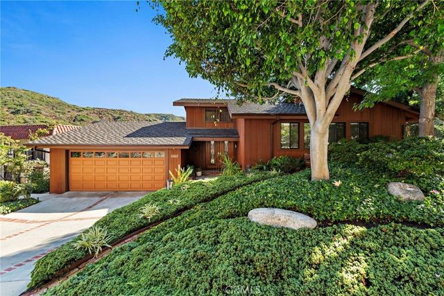 $3,339,000 | 1362 Morningside Drive | Laguna Beach Village