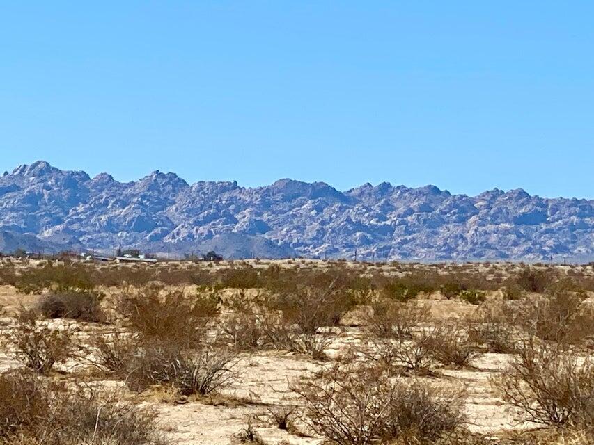 a view of an outdoor space and mountain