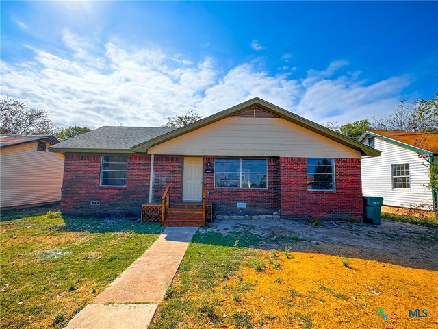 $189,500 | 2110 Waco Street | Gatesville