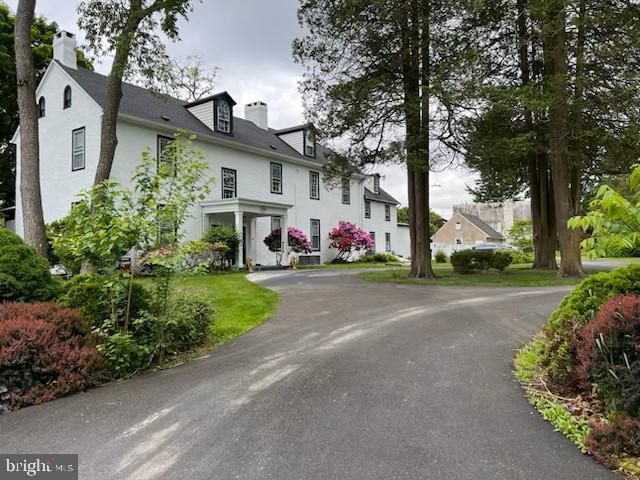 $1,495,000 | 1339 Wheatsheaf Lane | Abington