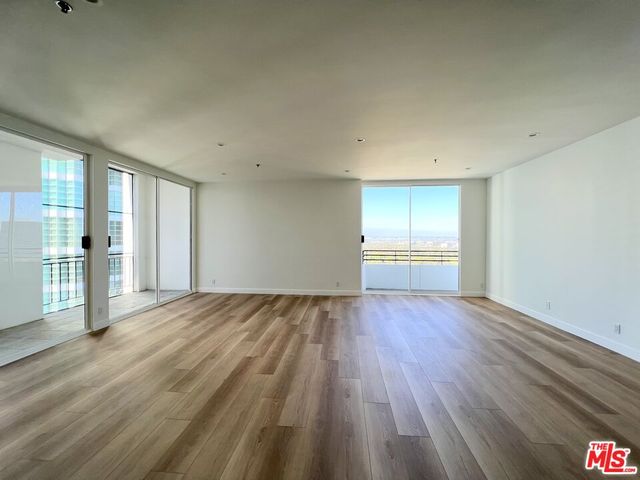 $10,095 | 10390 Wilshire Boulevard, Unit 1807 | Westwood