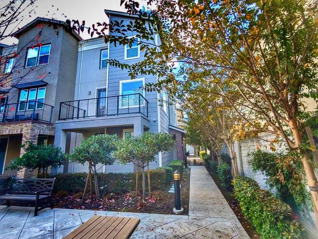 $1,498,000 | 371 Charles Morris Terrace | East Sunnyvale