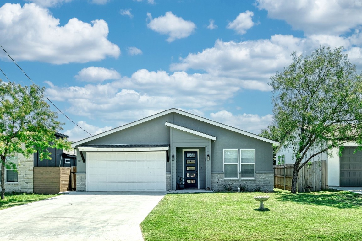 a front view of house with yard