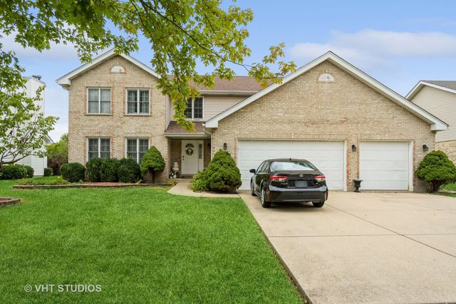 $3,600 | 2623 Sweetbroom Road | Naperville