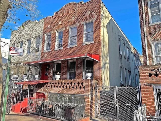 $1,350,000 | 487 East 93rd Street | Brownsville