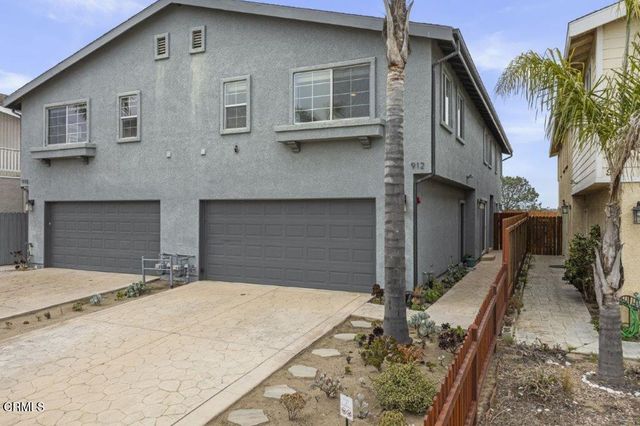 $1,240,000 | 912 Catamaran Street | Oxnard Beach