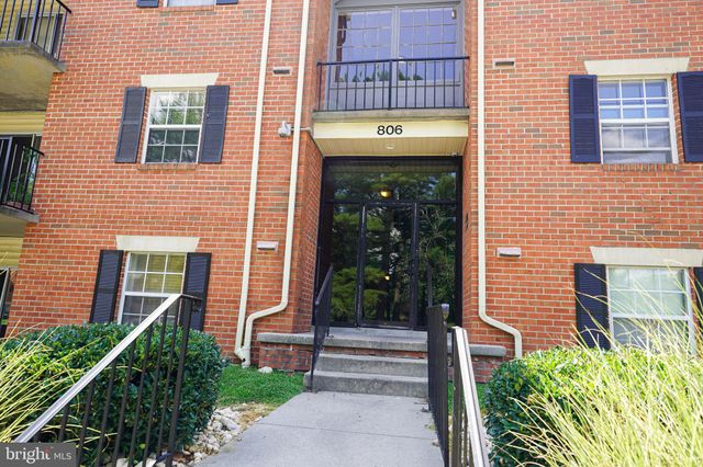 $1,095 | 806 College Lane, Unit H | Salisbury