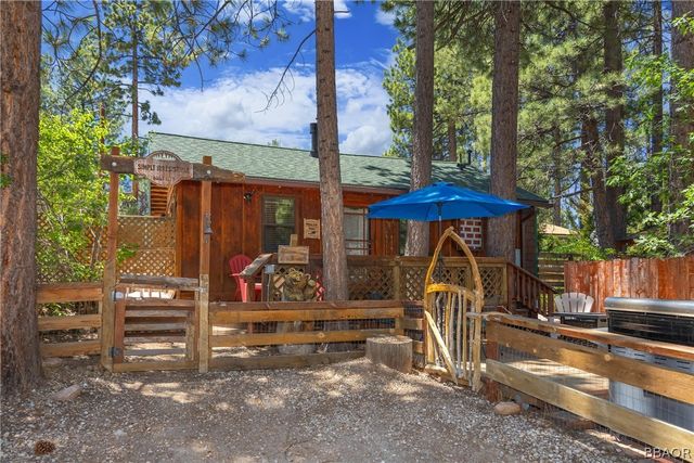 $374,900 | 40114 Esterly Lane | Big Bear Lake