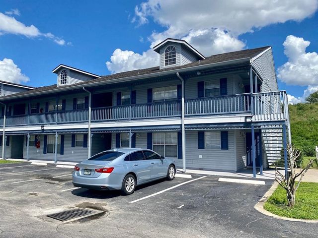 $1,115 | 313 Dirksen Drive, Unit C8 | DeBary