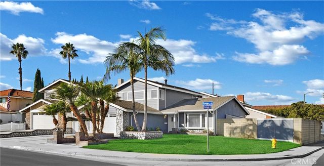 $1,550,000 | 20921 Surge Lane | South Huntington Beach