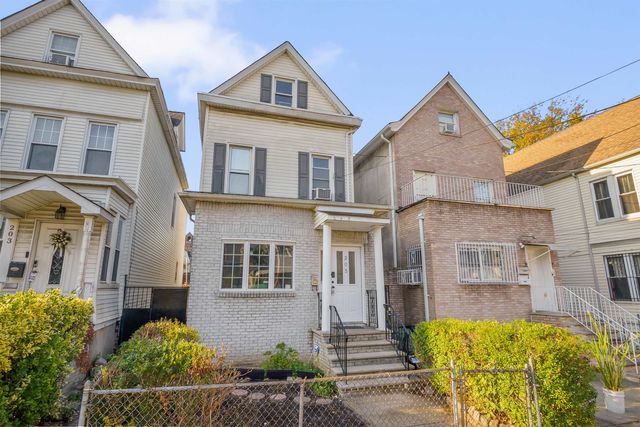 $899,000 | 205 Fairview Avenue | West Bergen-East Lincoln Park Historic District