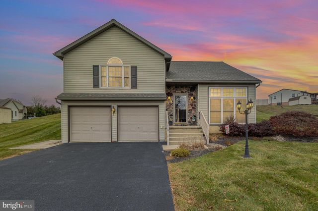 $339,900 | 937 Sycamore Lane | Sand Hill